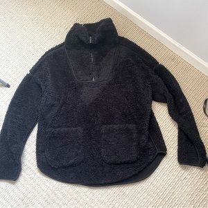 Athleta Sherpa-Reversible Pullover, Size M